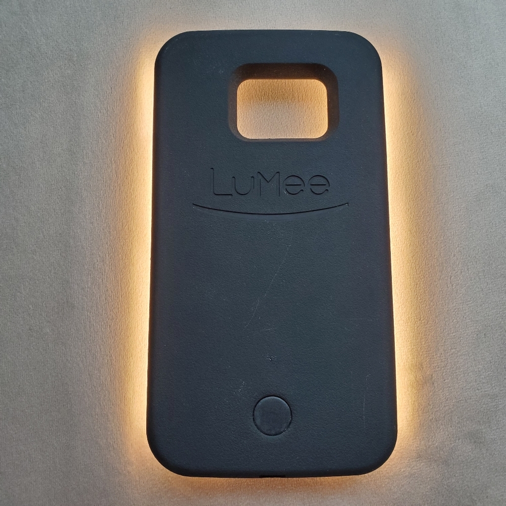 LuMee phone case